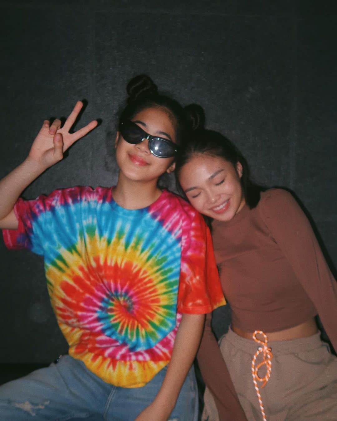 Niana Guerreroのインスタグラム：「happy birthday to my bestfriend!! 🥳🥳🥳  i pre much texted u everything na but once again im so proud of you andree!! you know how much u mean to me!! cant wait till u come back home here in the phils cuz we all miss you hehe you know the rest!! 🤩 I LOVE U FOREVER ANDREE 🥺❤️」