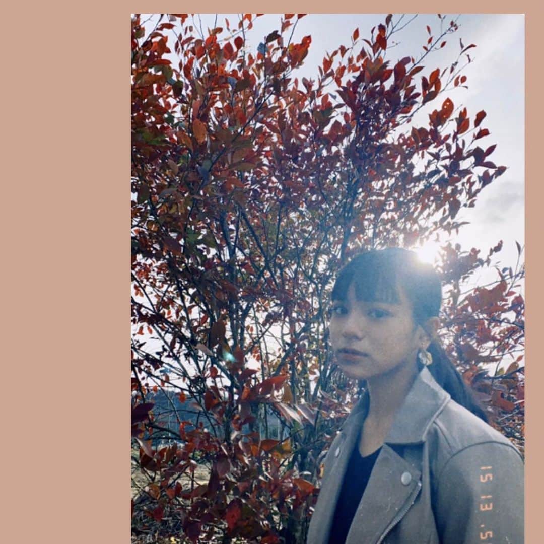 のインスタグラム：「﻿ 今日は久しぶりに﻿ 髪の毛を結んでいる写真を📸﻿ ﻿ 冬は首が寒いので下ろしがちですが、﻿ 今日くらいの気温なら余裕でした😄　﻿ ﻿ 明日からはすごく寒いようなので、﻿ 体調管理に気をつけます😷﻿ 皆さんも温かくしてください！﻿ ﻿ ﻿ ﻿」