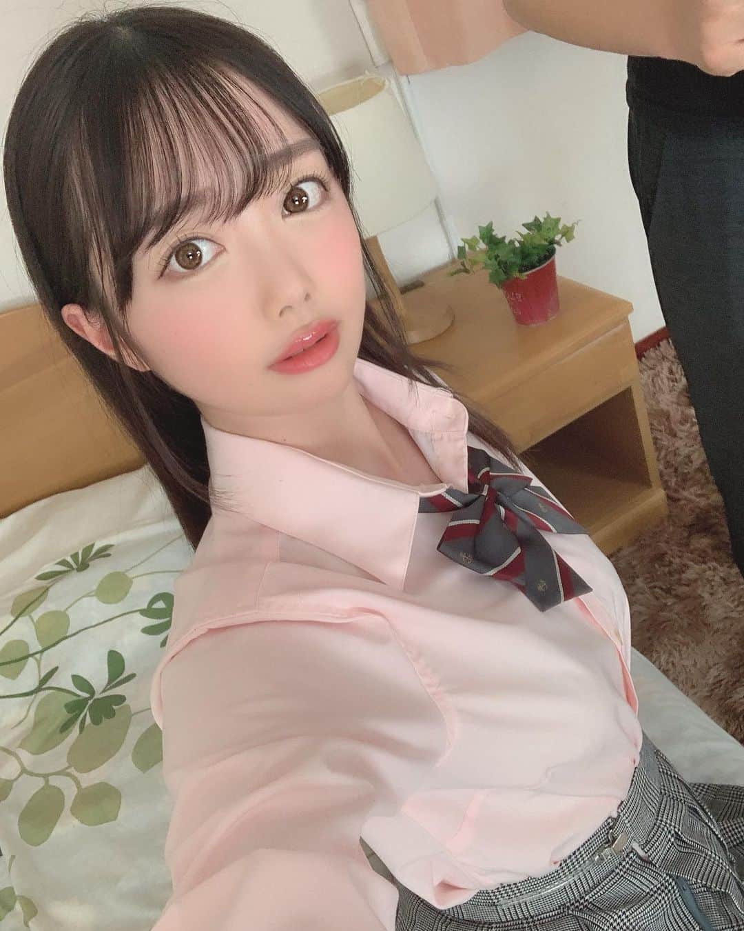 お漏らしギャル 百瀬あすかさんのインスタグラム写真 - (百瀬あすかInstagram)「しっかりめのメイク💄ギャル