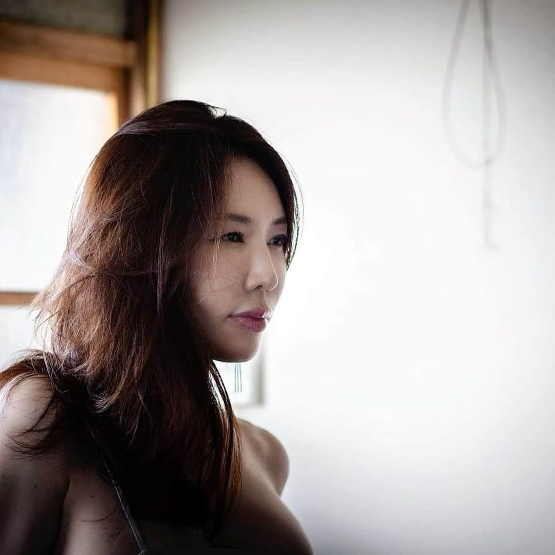 岩本和子さんのインスタグラム写真 - (岩本和子Instagram)「冬っぽい色調のショット と 朝ごはん✨」12月13日 10時14分 - kazuko002001