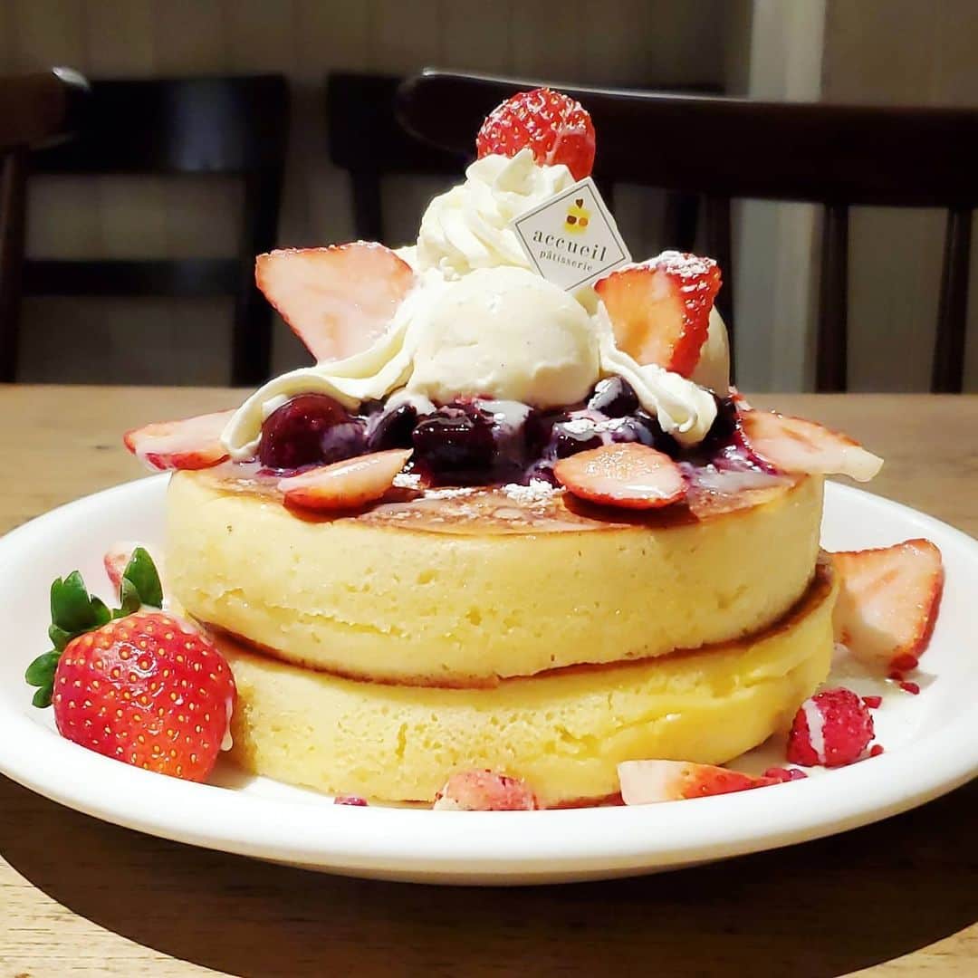 ミスター黒猫（黒猫仙人）のグルメインスタ