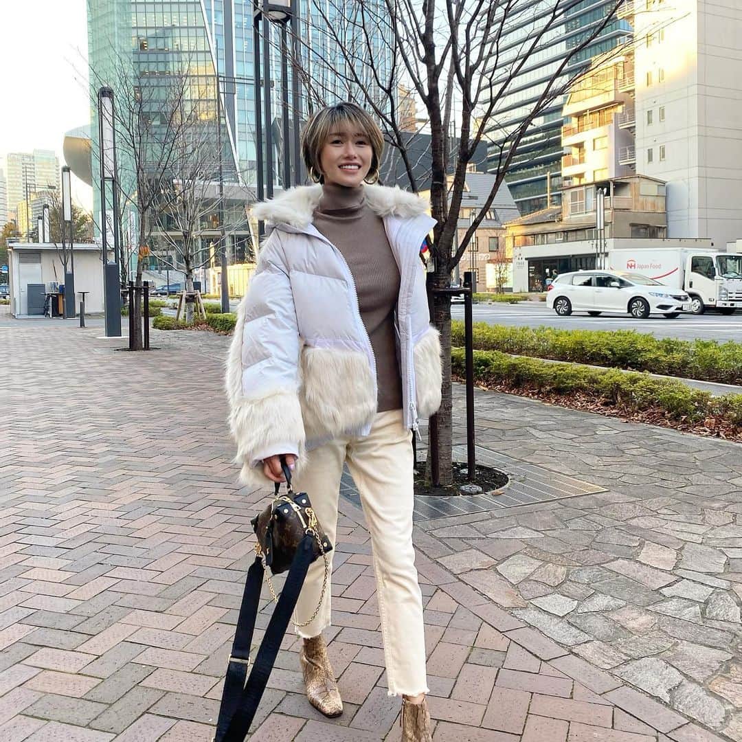 &mのインスタグラム：「最近にしては綺麗めスタイル👌」