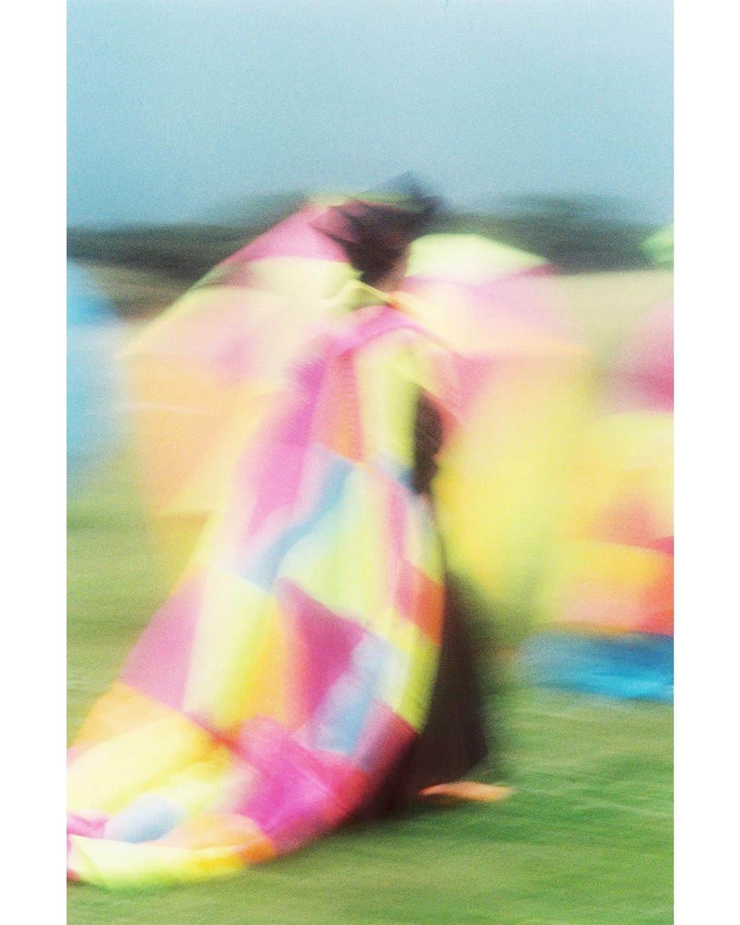 奥山由之さんのインスタグラム写真 - (奥山由之Instagram)「ANREALAGE 2021S/S”HOME”」12月13日 11時18分 - yoshiyukiokuyama