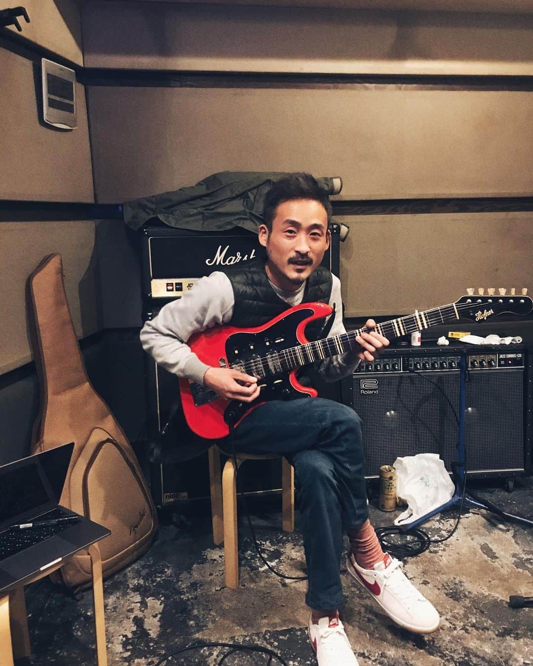 モッチェ 永井のインスタグラム：「昨日はこの方と録音。トッテモ・タノシ〜時間でした🦄 #匂わせ #リンテ伊藤」