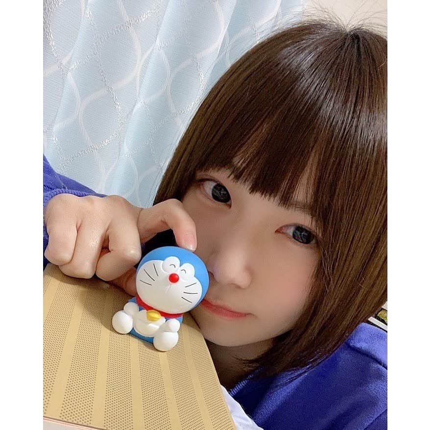 村上りいなさんのインスタグラム写真 - (村上りいなInstagram)「I love Doraemon.🥰  #doraemon #instagood #followｍe  #ドラえもん」12月13日 13時11分 - riina_murakami
