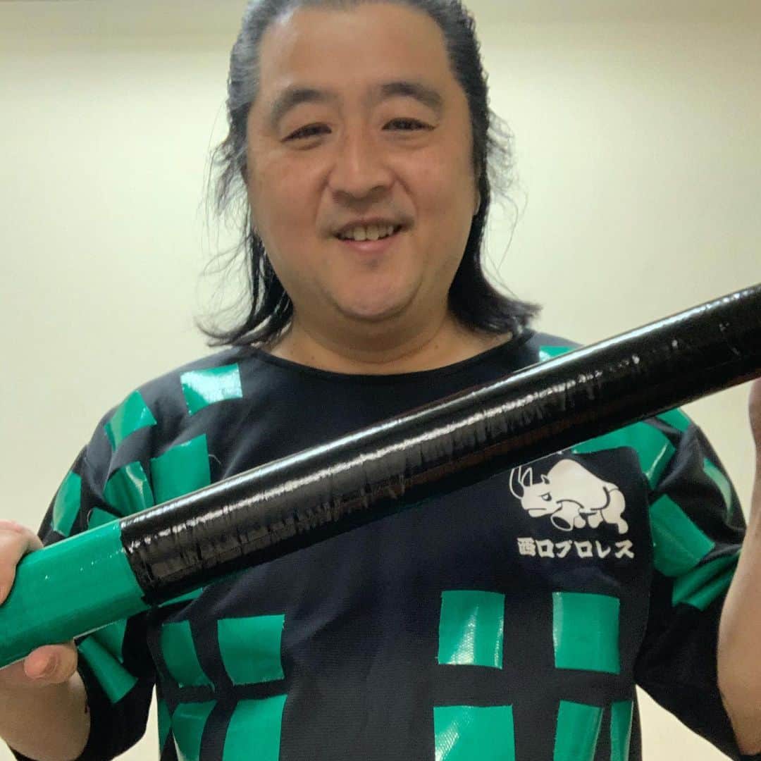 長州小力のインスタグラム：「10ヶ月振りの西口プロレス。久しぶりに楽しかっなあ✨今回は小力炭治郎になりました😊✌️  #長州小力#お笑い芸人#西口プロレス#ものまね#長州力＃10ヶ月#振り#お笑い#プロレス#新宿#FACE#鬼滅の刃#竈門炭治郎」