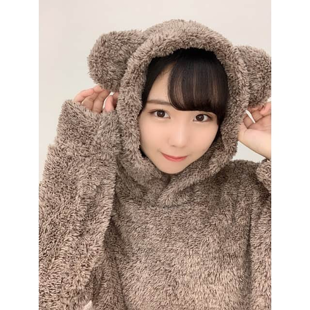 古舘葵さんのインスタグラム写真 - (古舘葵Instagram)「もこもこくまさんになったよ🧸 今日もありがとうございました🥰  #gu#パジャマ#クマ#オンラインおしゃべり会#アイドル」12月13日 15時34分 - aochan0810_ngt48