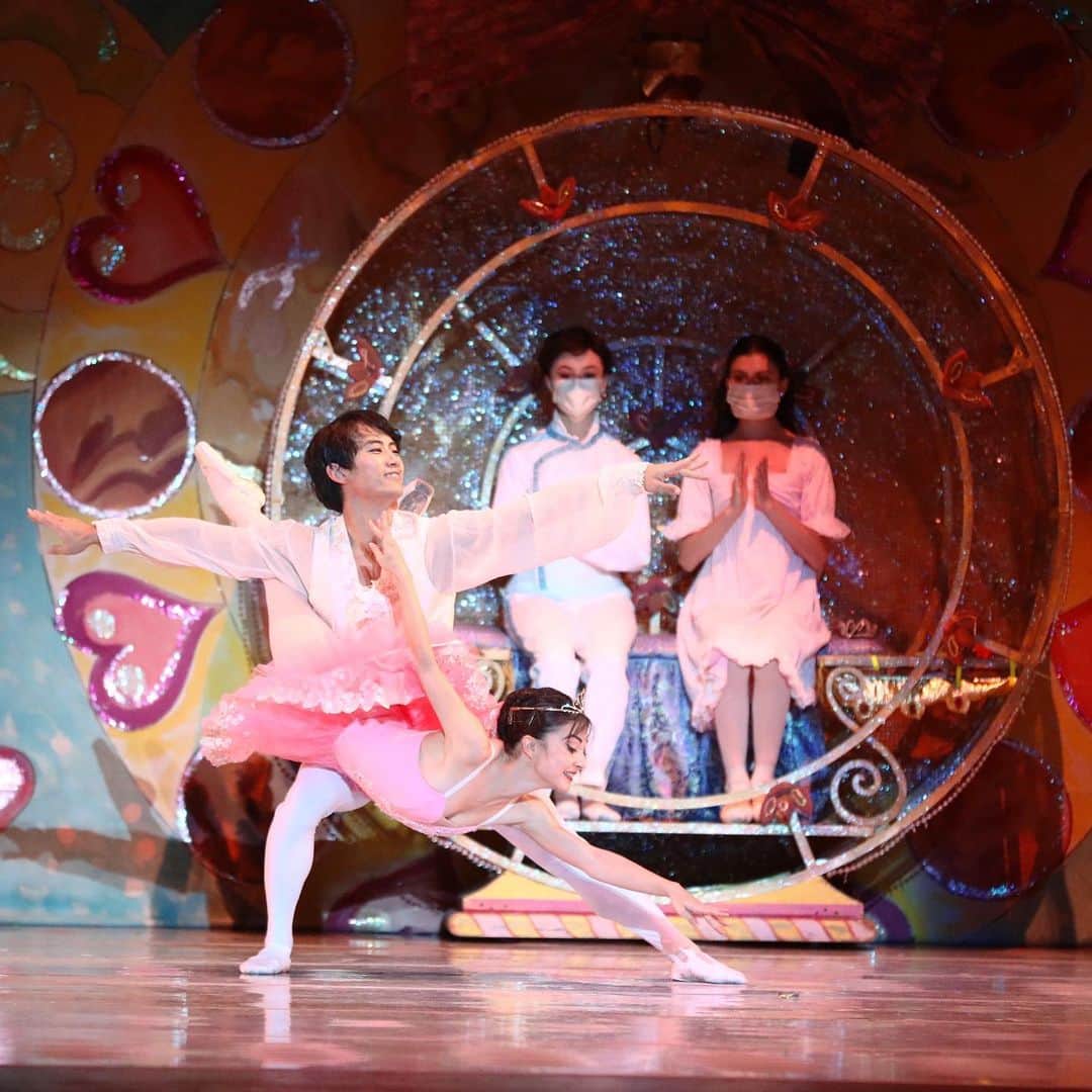のインスタグラム：「@balletfrontier  @nerechka  . . . #nutcracker  #ballet #dance #art #artist #ballerina #texas #バレエ　#ダンス #ダンサー #アート #芸術　#くるみ割り人形」