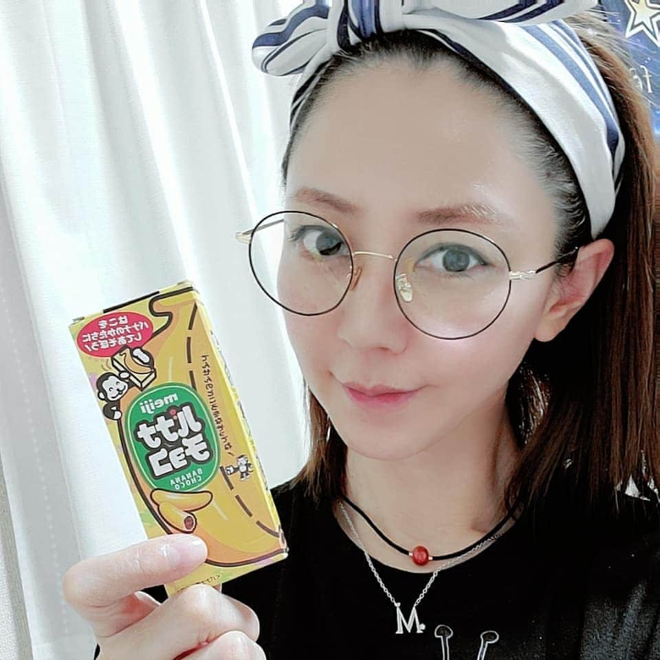 酒井美佳さんのインスタグラム写真 - (酒井美佳Instagram)「たまに食べたくなる  『バナナチョコ』🍌🍫🤭」12月13日 16時26分 - mika37mika