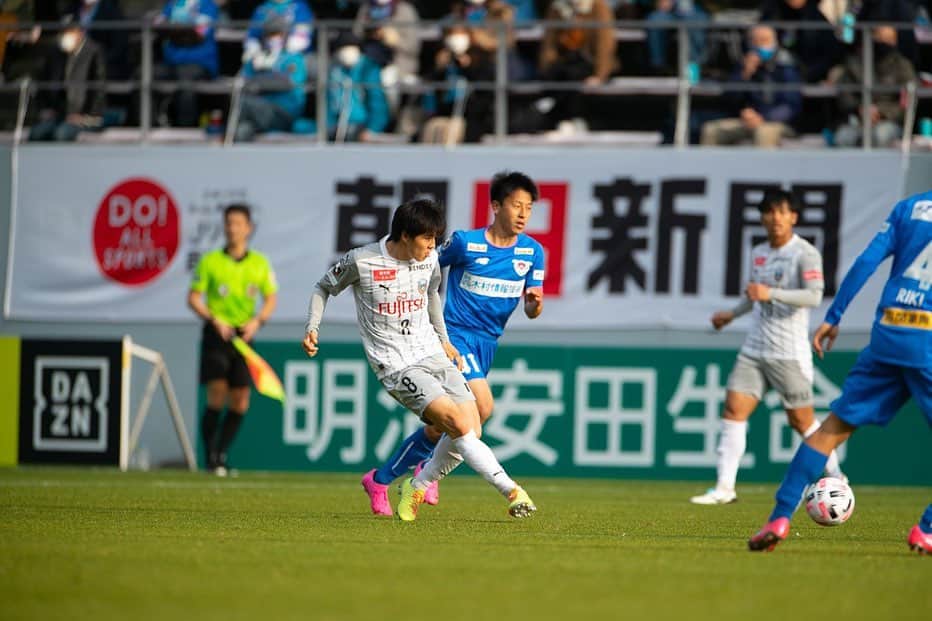 脇坂泰斗のインスタグラム：「アウェー鳥栖戦 鳥栖まで駆けつけてくれた方々、 DAZN観戦してくれた方々、 応援ありがとうございました！  リーグ戦の残り2試合。 その後の天皇杯に向けて勝って終われるように頑張ります！！ #川崎フロンターレ #frontale」
