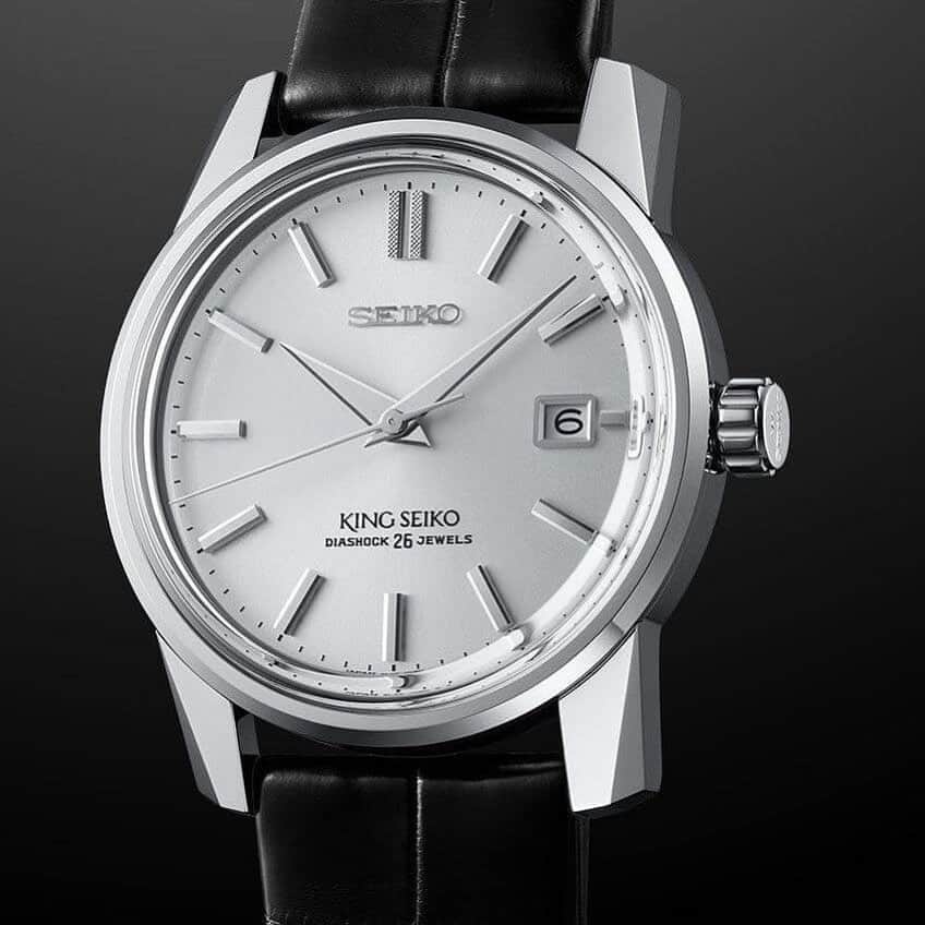 WATCHMANIAのインスタグラム：「For the 140th anniversary of the brand, King Seiko KSK Anniversary L.E. will be introduced to watch lovers. Details and pricing info on the web site. Link in bio.  Çok uzun bir saat geleneğine sahip olan Seiko Markası, 2021 yılında kuruluşunun 140. yıldönümünü kutlayacak. Marka 140. Yılına özel olarak, Kral Seiko KSK Anniversary L.E. modelini saat severlerin beğenisine sunuyor. Detaylar sitede, link bioda.」