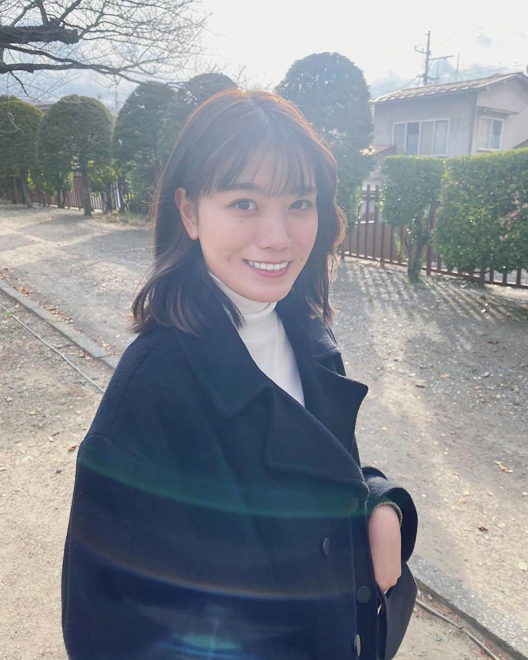 酒井萌衣さんのインスタグラム写真 - (酒井萌衣Instagram)「本日、無事に23歳になりました😌﻿ 髪の毛も好評でとても嬉しいです！﻿ ﻿ おめでとう待ってます🤫﻿ ﻿ ﻿ #23歳 #birthday #birthdaygirl」12月13日 16時45分 - sakai__mei