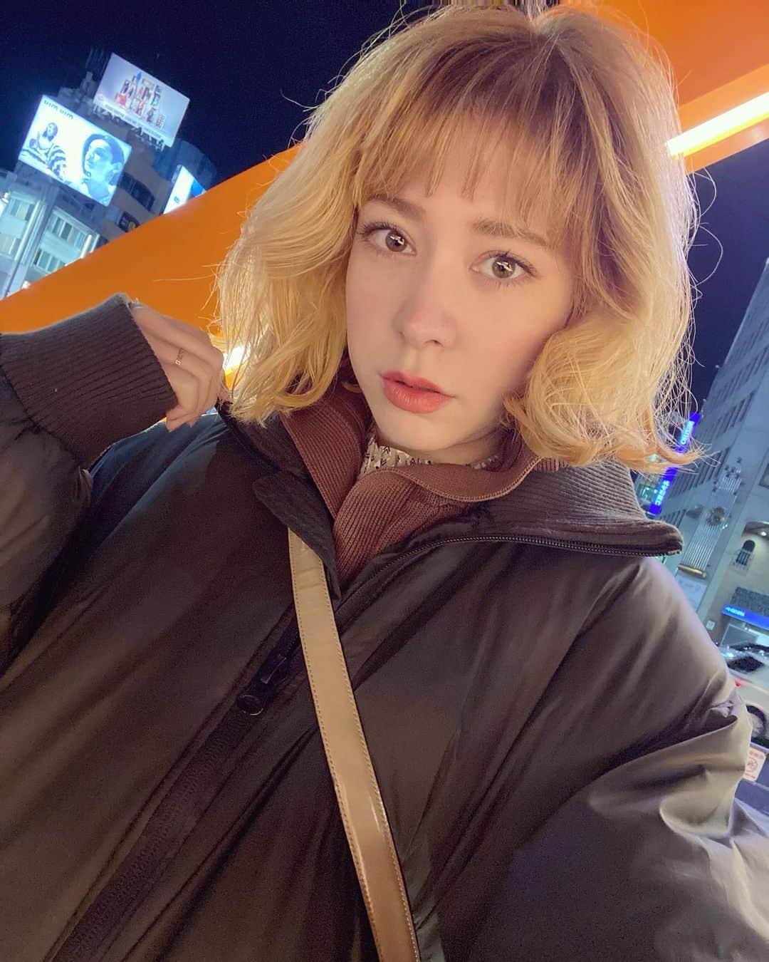のインスタグラム：「先週も沢山の方来てくれてありがとう💓　@blueribbonbar   ※今日はお休みです。また明日からよろしくお願いします😇  #池尻大橋 #池尻大橋グルメ #バー　#カクテル　#テキーラ　#blueribbonbar #blueribbon #池尻」