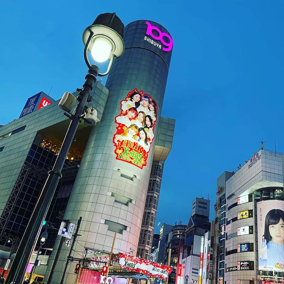 石井元気さんのインスタグラム写真 - (石井元気Instagram)「はずめますて。いすうげんきです。  ひさすぶりにすぶやにいきますた。  もくてくつはいけやです。  ひとがおおくてすこすびっくりすたけどいいかいものができますた。  さすがぬつかれたのですんずくにはいかず、かえります。  いつまるきゅうにいまをとくめく「ぬずー」がいますた。  すてっぺなすて〜♫とどこからかきこえてきますた。  きょうすこす、はくなさするかも。  よろすくお願いすます。  #渋谷 #IKEA #マセキ芸能社 #あきげん #石井元気」12月13日 17時04分 - genkiishii1226