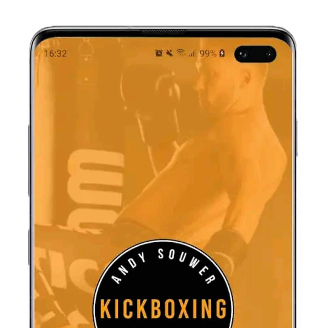 アンディ・サワーのインスタグラム：「If you want to train your kickboxing skills or experience a bit of Dutch Kickboxing finest?  Download the app on Google play or app store and make sure you enjoy the first 100+ video's.  This year I make sure I will add 50+ video's more to the app. Apologies for not being able to make more video's due my trainingscamp due the bout from the 4th of December.  If you download it and experience it, please send an review to me on the app🙏🥊  Muchos gracias  Andy  #kickboxing #university #andysouwer #knowledge #progress #learn #trainer #app #100+ #videos #instructions #beginning」