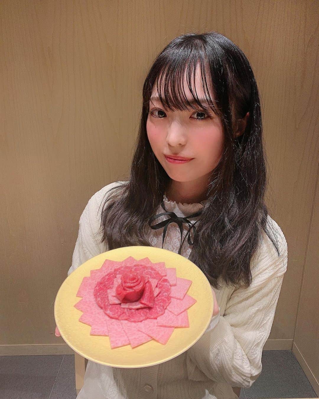 白井佑奈のグルメインスタ
