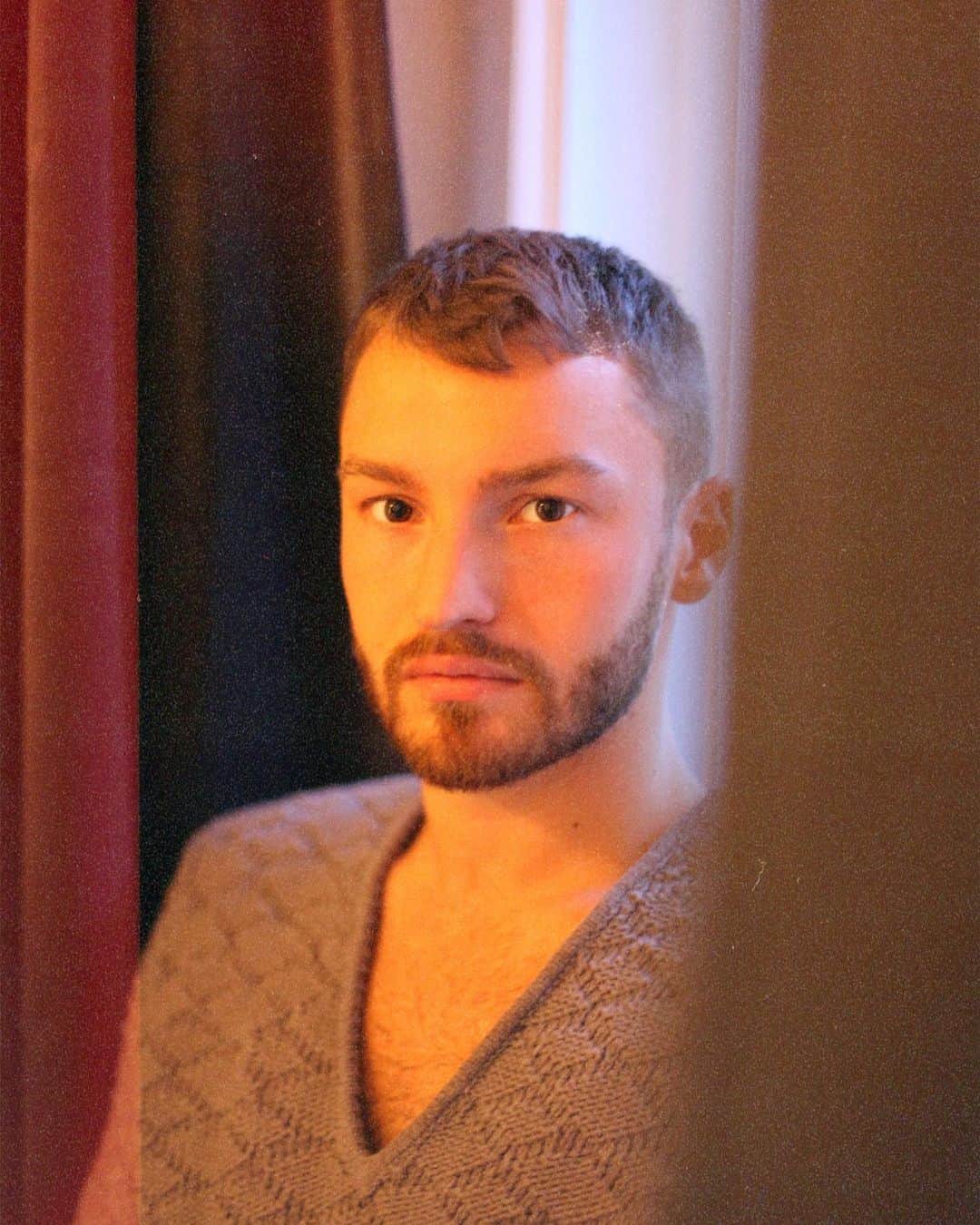 jotipolizoakisのインスタグラム：「🕯🕯🕯 (c) @robert_kunkel99」
