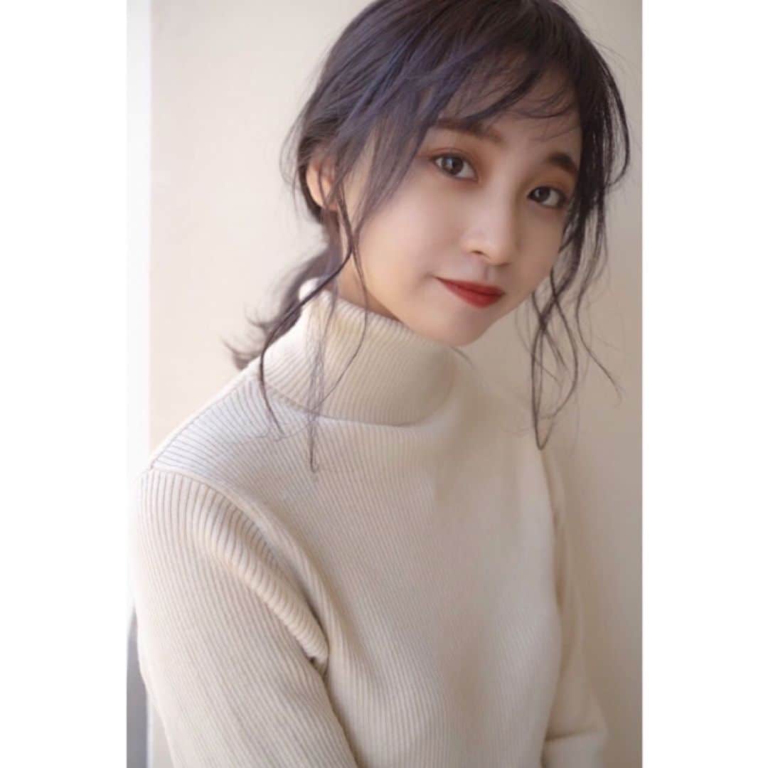 内海里来のインスタグラム：「平山さんとの撮影データ❤︎﻿ 一眼が綺麗過ぎておかげで髪色が映える🍇﻿ ﻿ ﻿ ﻿ ﻿#サロンスタイル #ヘアカラー #パープルカラー #サロン撮影 #心斎橋サロン #大阪サロン #hairstyle #haircolor #instabeauty #lfl」