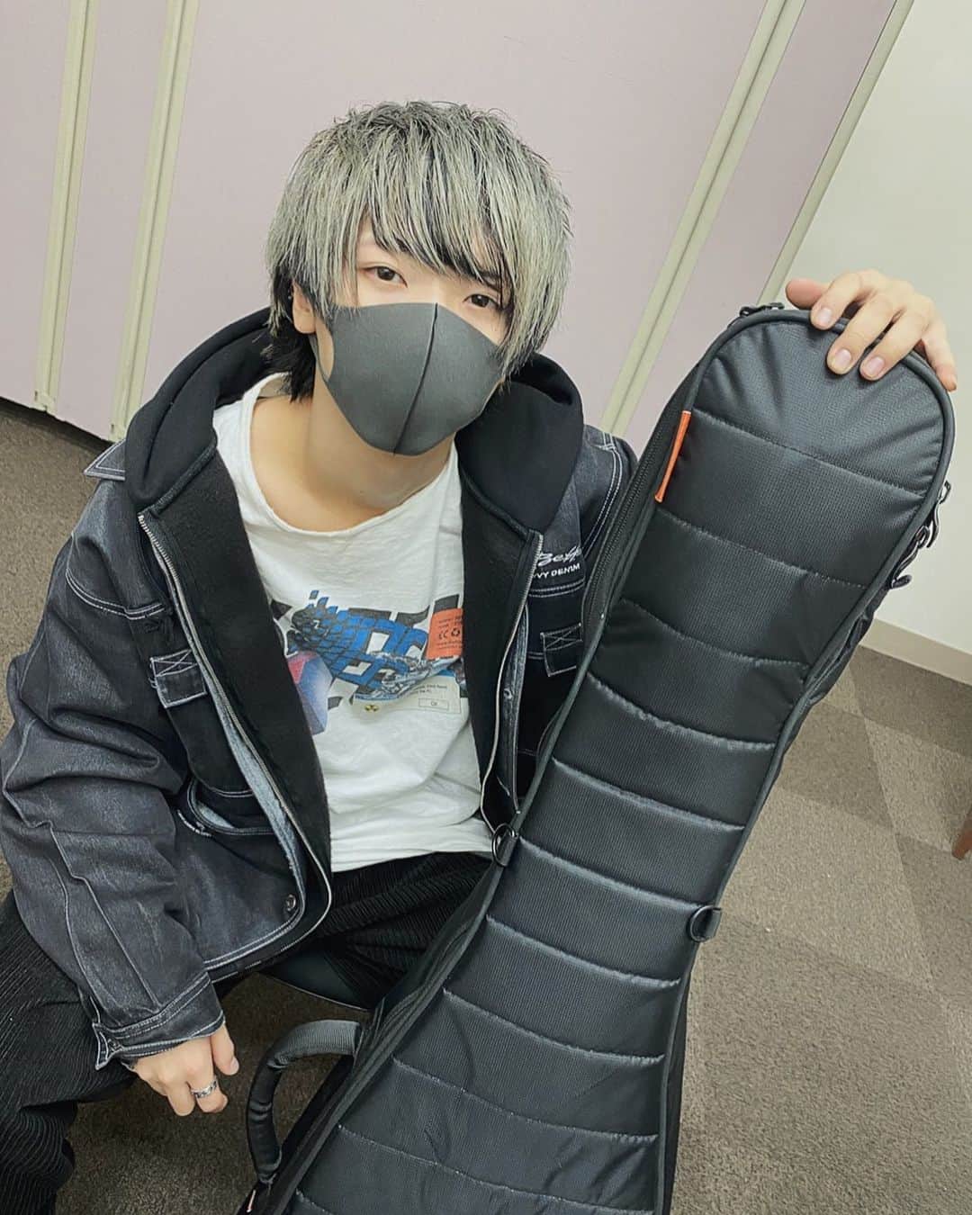 圭吾のインスタグラム：「ツキミソウみんな聞いてくれた？？ ランキングめっちゃ入っててうれしい🕺 目指せウィークリー1位！ 沢山聞いてあげてね！！」