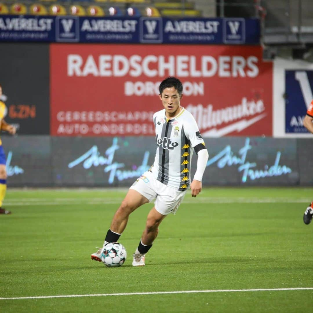 森岡亮太のインスタグラム：「+3 points! Keep going!」