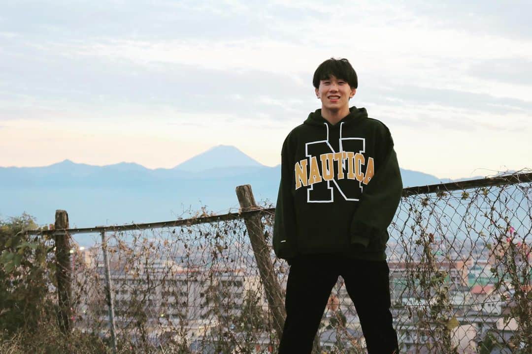 乙黒拓斗のインスタグラム：「富士山🗻 #甲府 #freeksstore」