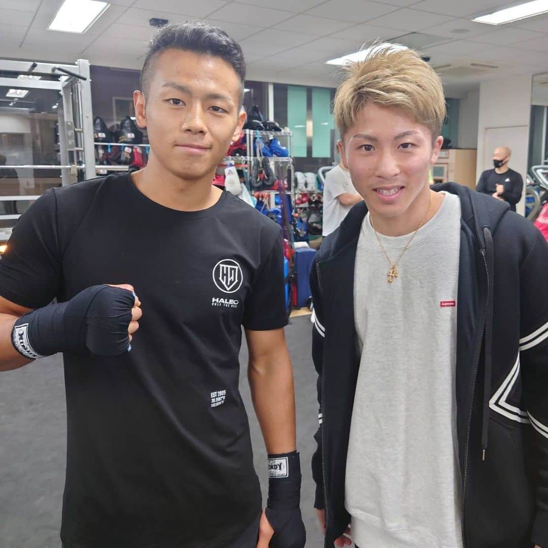 のインスタグラム：「まだまだスタートラインにも立ててませんが、1ミリでも近づけるように。 #boxing  #大橋ボクシングジム  #井上尚弥　選手 #武居由樹」