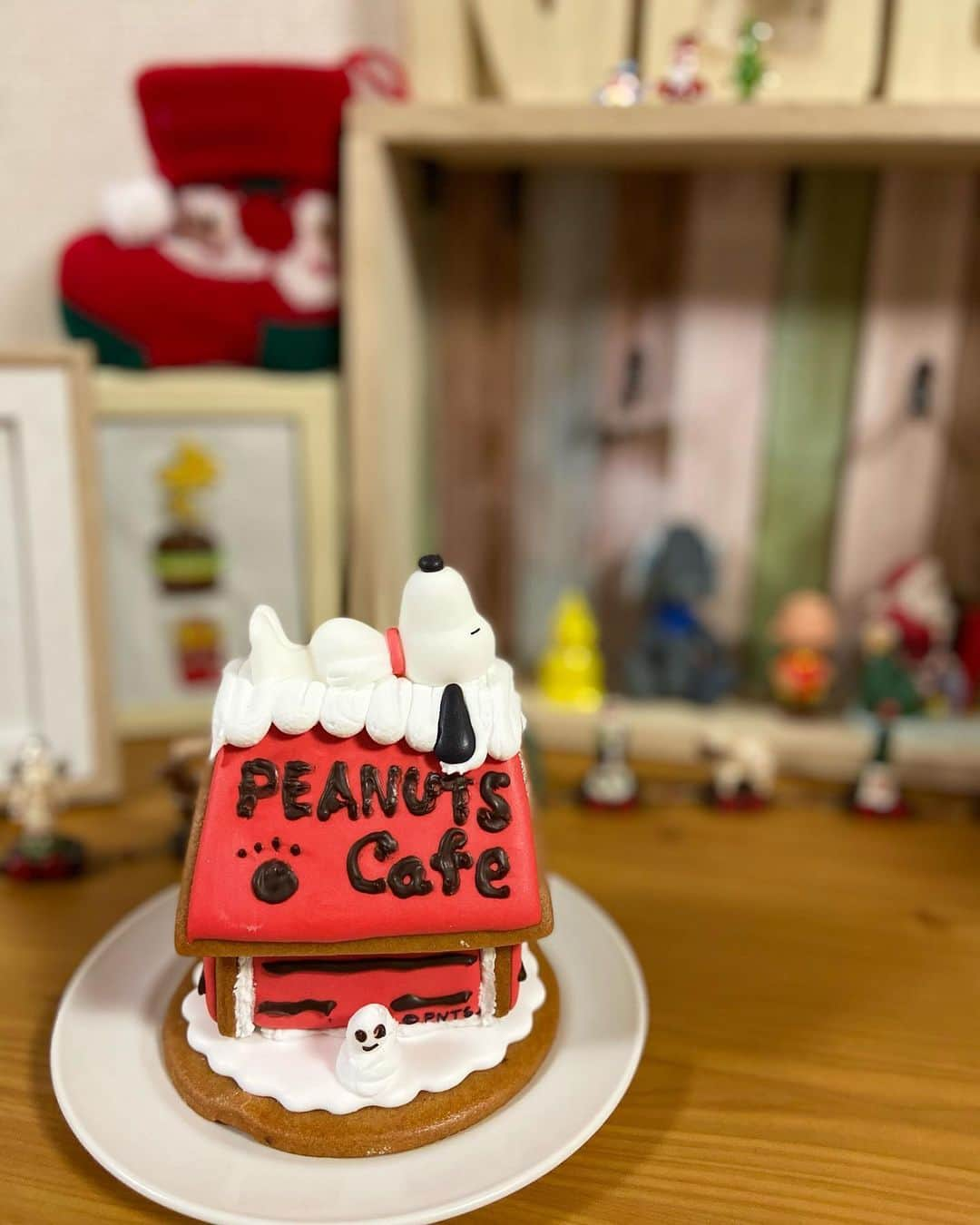 lalapinkさんのインスタグラム写真 - (lalapinkInstagram)「スヌーピーとウッドストックのヘクセンハウス🏠  #peanutscafehexenhaus #スヌーピーとウッドストックのヘクセンハウス #ヘクセンハウス #ヘクセンハウスキット #peanutscafe #peanutsdiner #スヌーピー #snoopy #ウッドストック #woodstock #クリスマス #christmas #メリークリスマス #merrychristmas #おうち時間」12月13日 22時39分 - lalapink