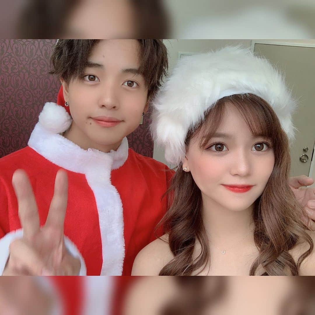 西川樹里さんのインスタグラム写真 - (西川樹里Instagram)「いぶじゅりサンタ🎅🏻❤️ #xmas #christmas #サンタコス #サンタさん #サンタちゃん #いぶじゅり」12月13日 22時58分 - jurichaan1116