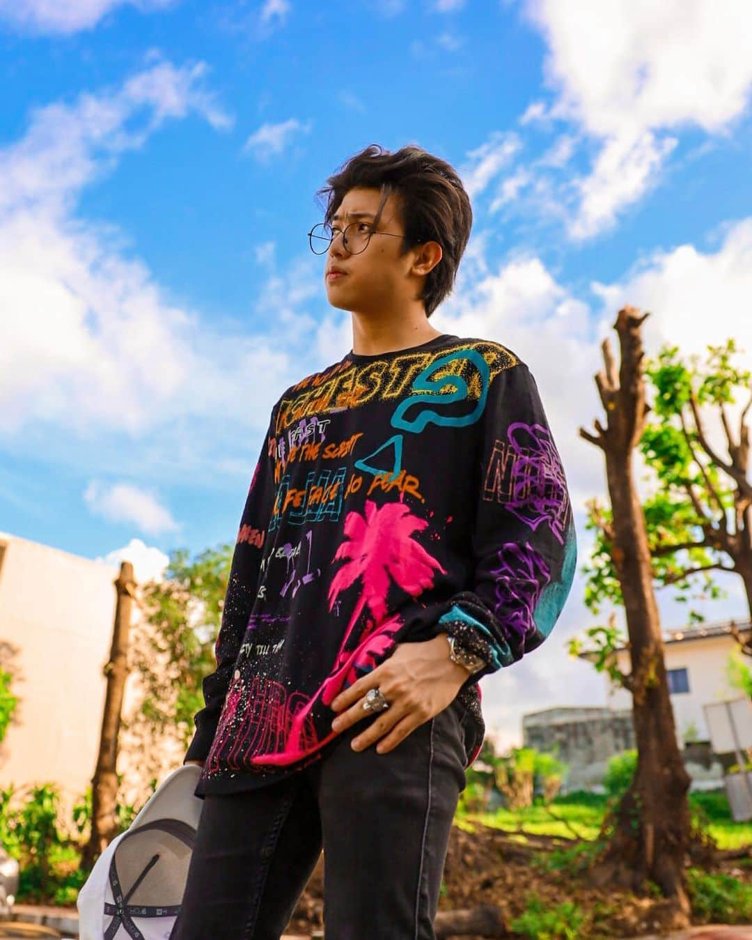 Ranz Kyleさんのインスタグラム写真 - (Ranz KyleInstagram)「The world is our canvas ...