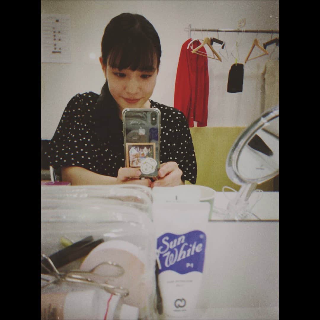 生越千晴のインスタグラム：「迷子の時間-「語る室」2020-大千秋楽でした。今こうやってみんなが無事元気に最後を迎えれてとても感慨深いです。もう、みんなに会いたいです。観にきてくれた方々、気にかけてくださった方々、いろんな事情で観に来れなかった方々。本当にありがとうございました。 忘れられない公演になりました。  最後に撮った真知子姿！」