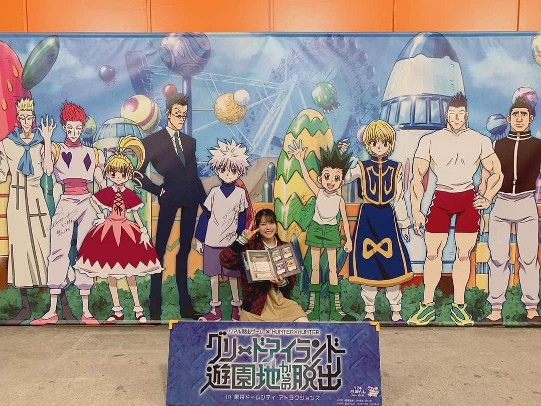 高岡薫のインスタグラム：「結構前の話になるのですが、HUNTER×HUNTERの脱出ゲームに遊びにいきました〜✨大大大好きなHUNTER×HUNTERの大大大大大好きなグリードアイランドの脱出ゲーム！！めっちゃめちゃ楽しかったです🥰🥰(撮影時だけマスク外しました😷)  #ハンター遊園地 #hunterxhunter #グリードアイランドからの脱出 #東京ドームシティ #東京ドームシティアトラクションズ」