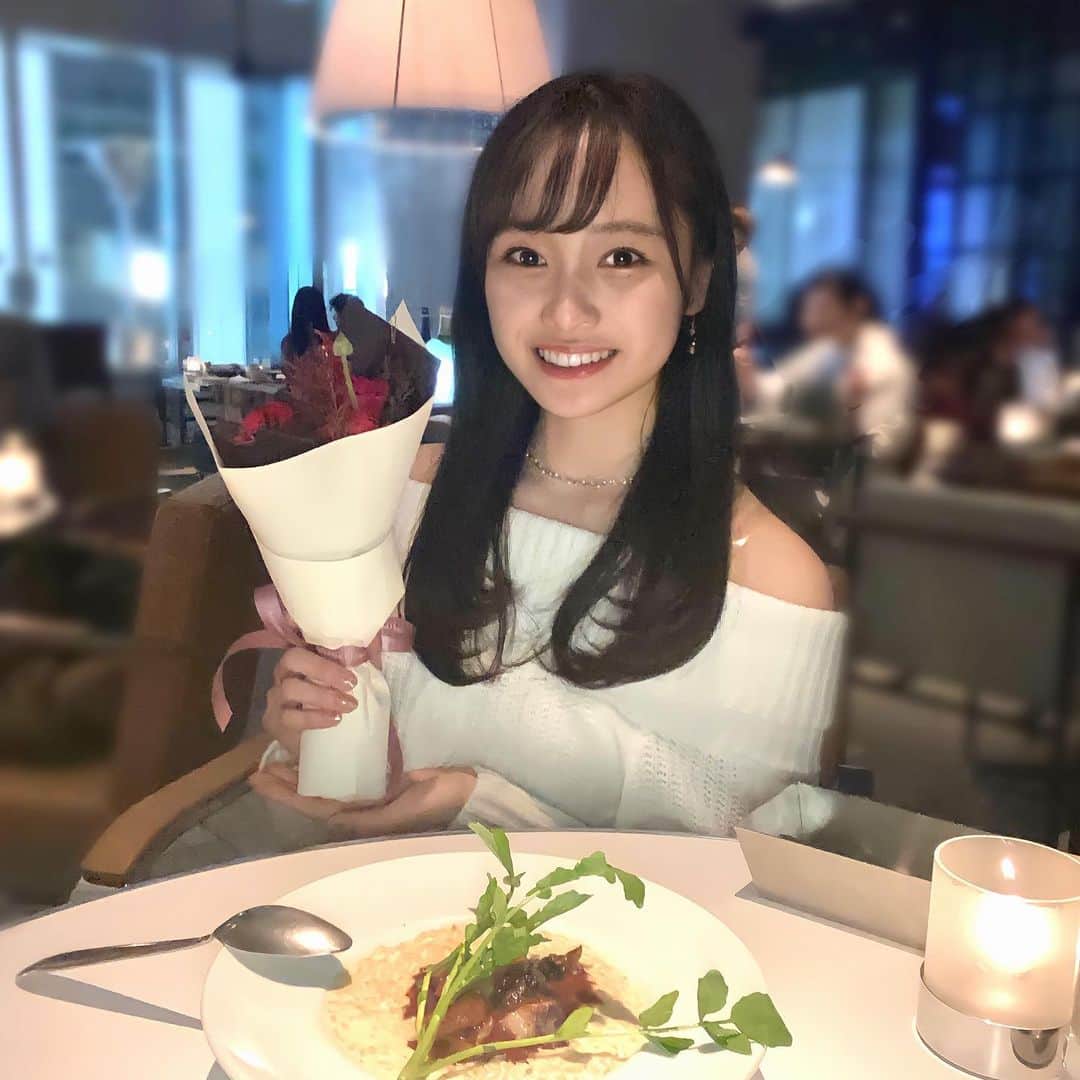 かわぎしるなのインスタグラム：「. 久しぶりにお友達と😳💕 . 嬉しかったし美味しかった⸜❤︎⸝‍」