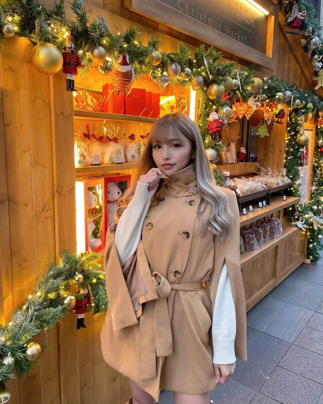 ゆりらっくまさんのインスタグラム写真 - (ゆりらっくまInstagram)「xmas前の街がどこも可愛いすぎる🧑‍🎄🤍じんぐるべーる」12月14日 0時18分 - t.yurikuma