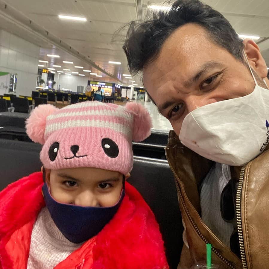 Gaurav Tanejaのインスタグラム：「Bye bye Delhi... Hello Lucknow . #flyingbeast #NewChapter #Delhi #Lucknow」