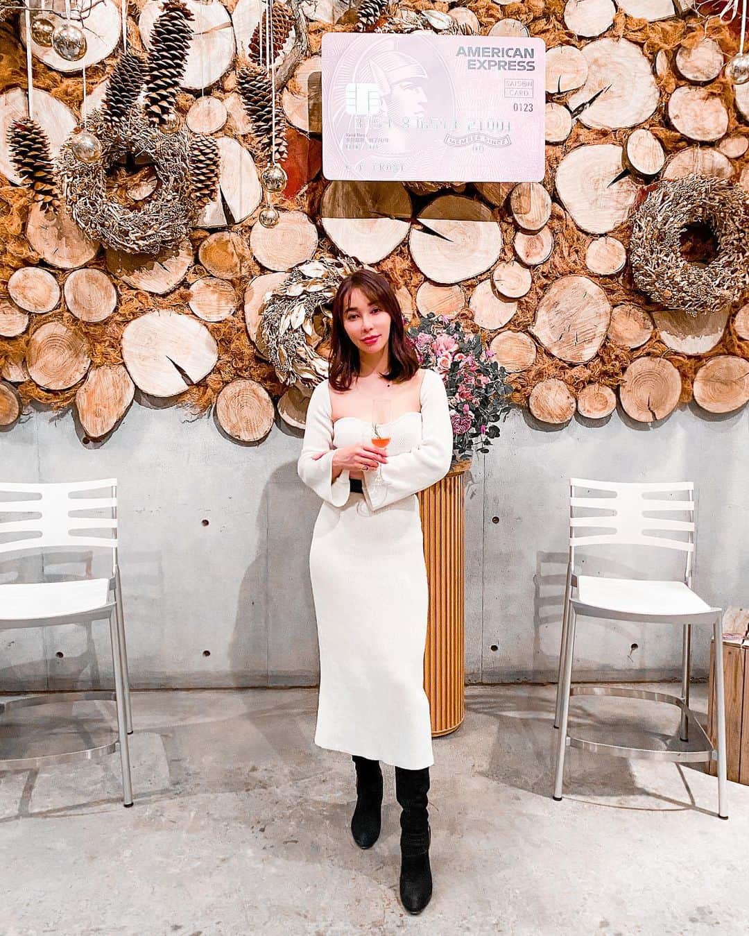 Gabrielaさんのインスタグラム写真 - (GabrielaInstagram)「Saison Rose Gold Amex card party!  セゾンローズゴールドアメックスカード 誕生記念パーティー🪅 トークショーやニコライ様挨拶などがあって、 楽しかったです！ 今年はほとんどイベントが無かったので、 今回参加出来て嬉しかったです🥰 会場ではコロナウィルス対策をしっかりしていました。☝️ . . #セゾンローズゴールドアメックス #セゾンローズゴールド #saison_PR #ニコライバーグマン #saisoncard #クレジットカード #セゾンカード@esutoreja #esutoreja #esutorejasnap #esutorejaコーデ」12月14日 13時45分 - rkgabriela