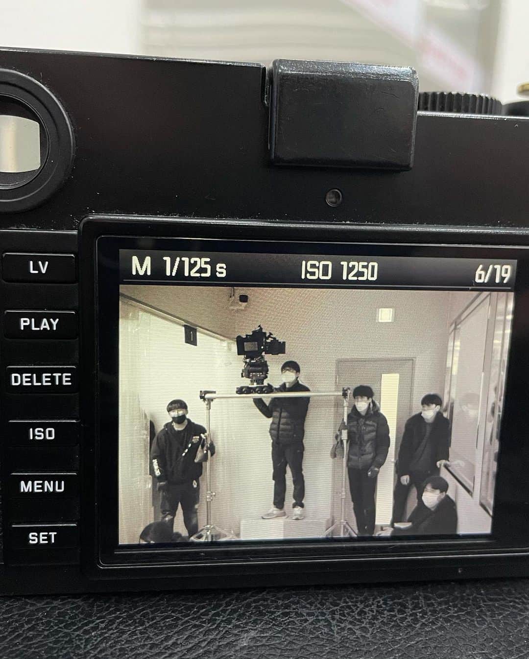 ユン・ヒョンミンさんのインスタグラム写真 - (ユン・ヒョンミンInstagram)「team members 💕  #복수해라 #더잘찍고싶다」12月14日 12時29分 - yoonhyunmin