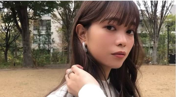 松林彩のインスタグラム：「久々動画📸  #サロモ #サロンモデル #ロングヘア#ヘアアレンジ #アッシュカラー #ラベンダーアッシュ #撮影 #撮影モデル #f4f #hair #hairstyle #haircolor #makeup #coordinate #fashion #instafashion  #hair #ootd #girl　#girls #love #follow #me #like4like」