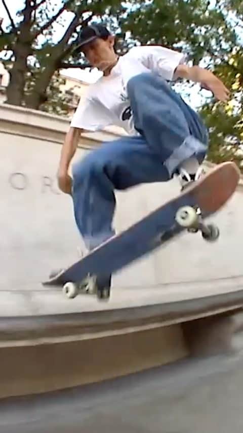 スラッシャーのインスタグラム：「@suminaynay’s part in @converse_cons ‘Seize the Seconds’ 🎬 @benchadourne」