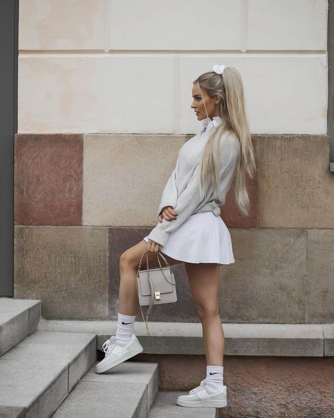 Anna Nyströmのインスタグラム：「Sporty 👟 // advertisement @ryvelle 🤍」
