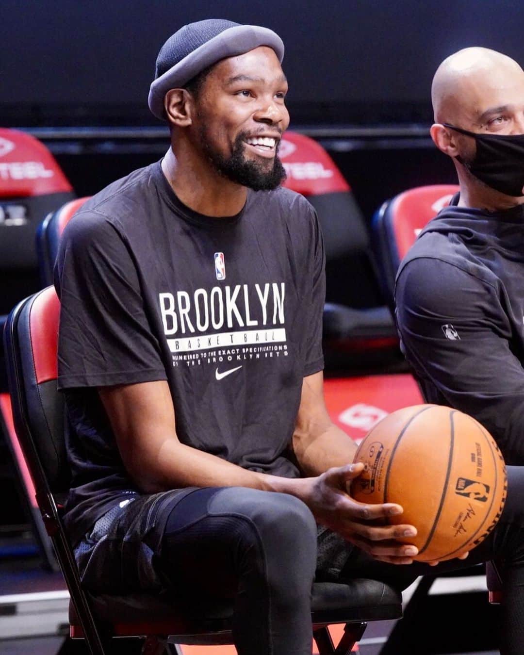 Brooklyn Netsさんのインスタグラム写真 - (Brooklyn NetsInstagram)「He’s back.」12月14日 7時03分 - brooklynnets
