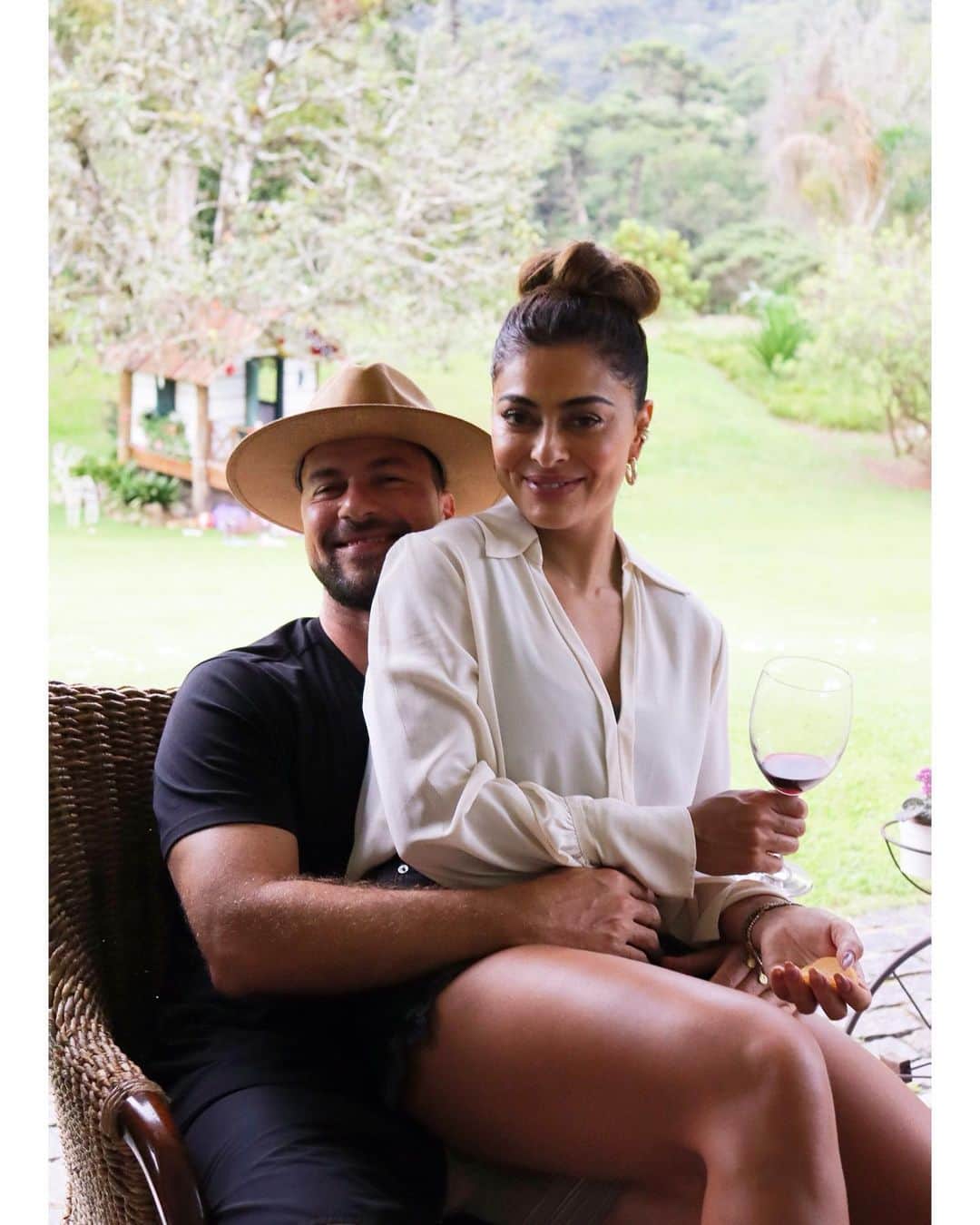 ジュリアナ・パエスのインスタグラム：「❤️」