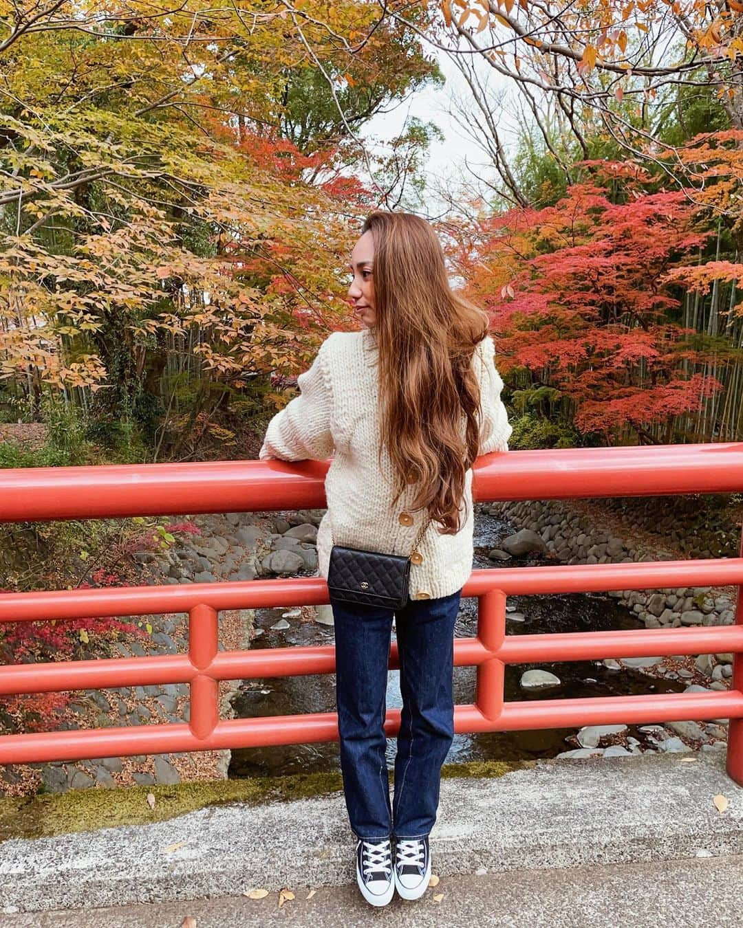 kazumi_rippleのインスタグラム：「・ ・ まだまだ紅葉がキレイだった🍁 📍修善寺 ・ ・」