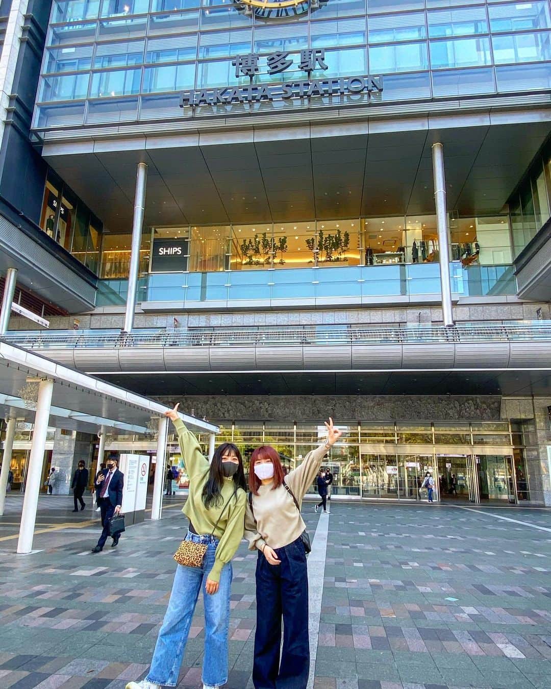 のインスタグラム：「九州4泊5日の旅行✈️  #福岡スタート　#九州　#福岡　#gotoキャンペーン #何気におそろいコーデ」
