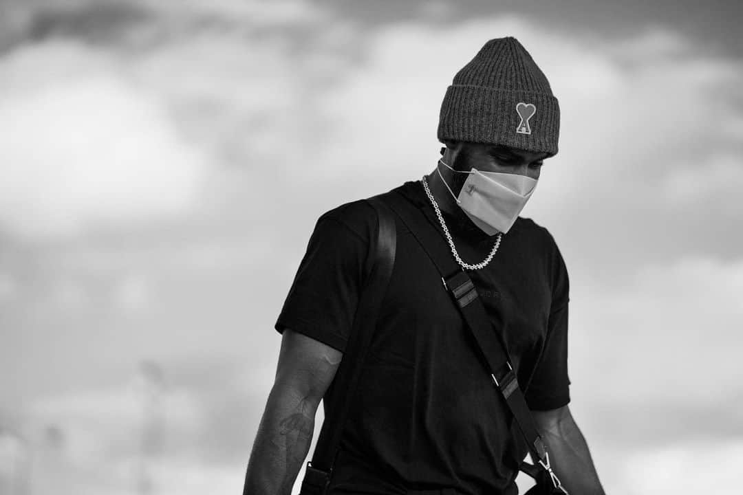 ティム・ハーダウェイ・ジュニアのインスタグラム：「😷」