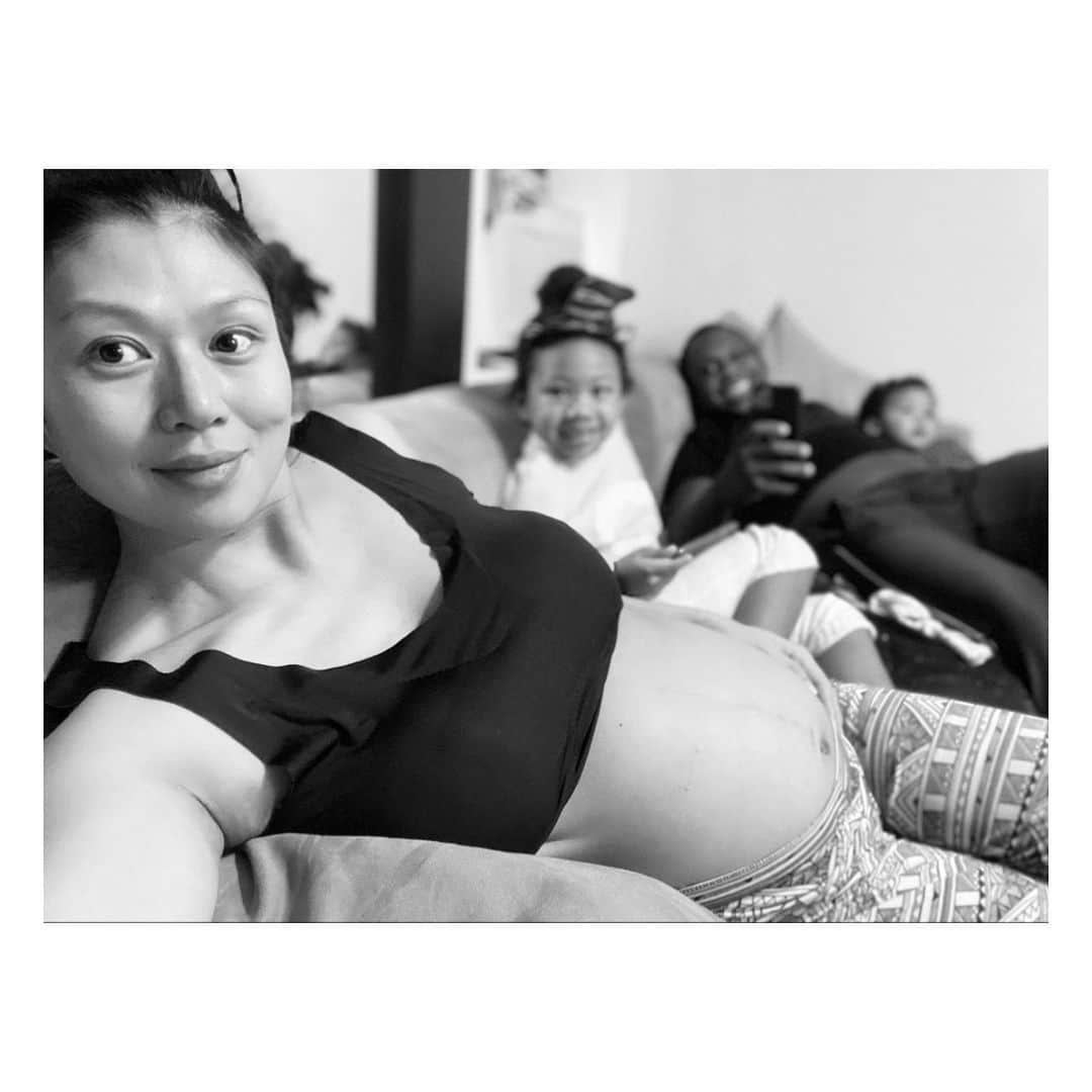 中鉢明子さんのインスタグラム写真 - (中鉢明子Instagram)「🤰#Chilling #Family #NewYork #pregnant」12月14日 11時17分 - akiko_harlem