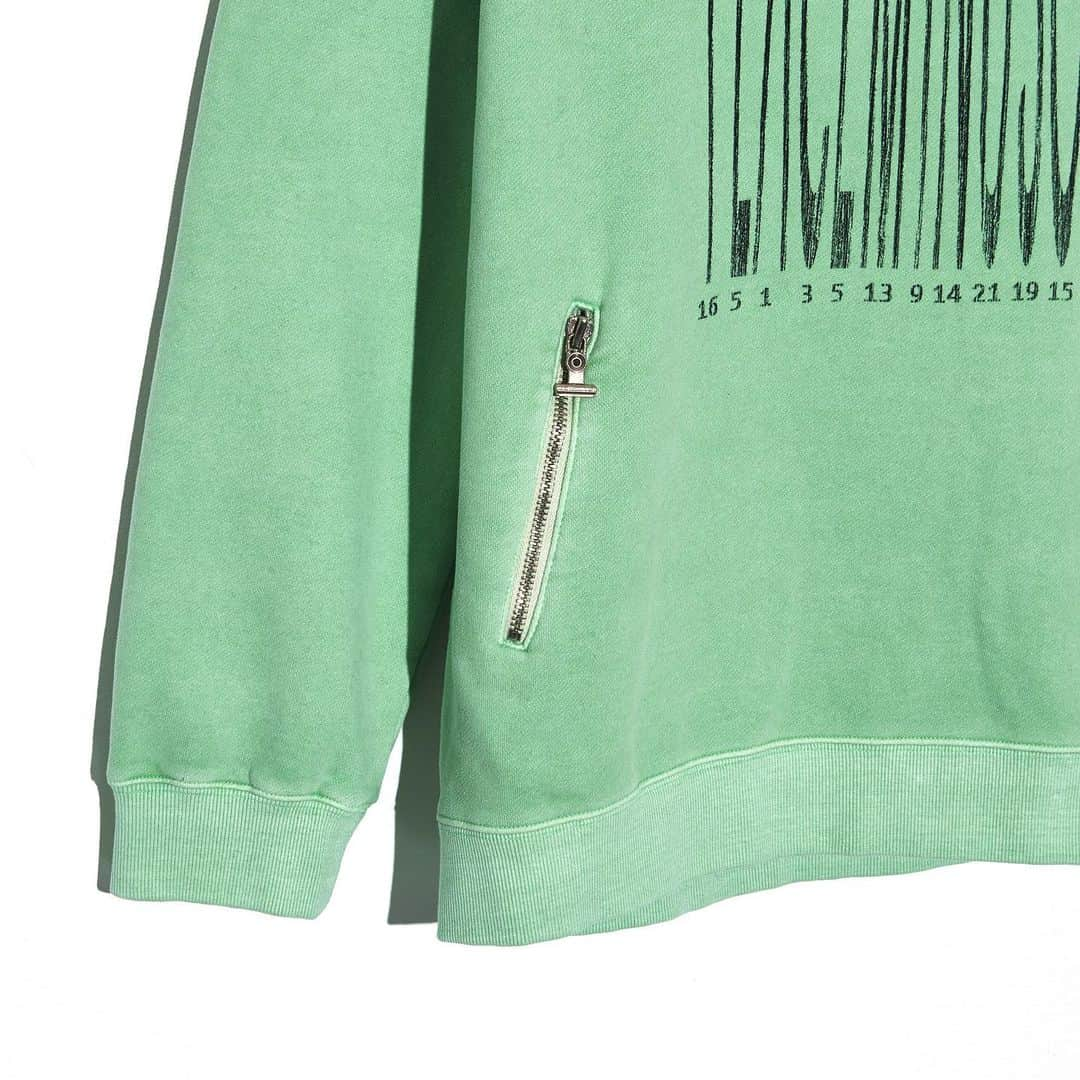 PEACEMINUSONEさんのインスタグラム写真 - (PEACEMINUSONEInstagram)「PMO®➖CREW NECK #1 GREEN」12月14日 11時32分 - peaceminusonedotcom