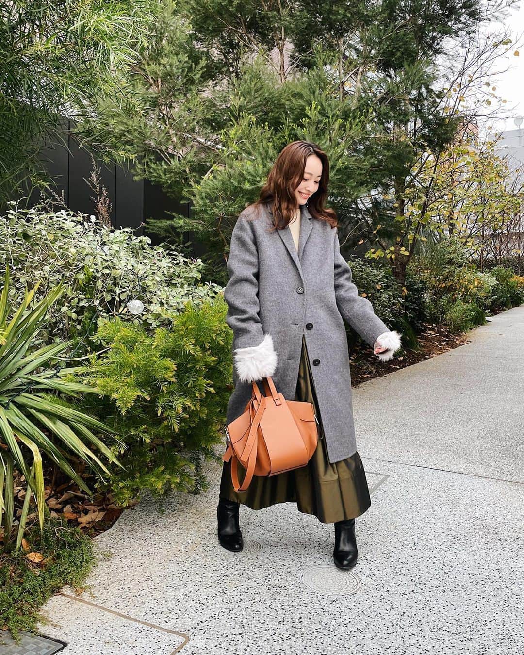 小祝麻里亜のインスタグラム：「ある日の私服。なんだか師走感出てきましたね🏃‍♀️💨  体調崩されてませんか？🥺✨✨  ． ． ．＿＿＿＿＿＿＿＿ #outfit #coordinate #look #instafashion #셀스타그램 #얼스타그램 #코디 #스타일링 #데일리 #데일리룩 #오오티디 #小柄女子 #158cmコーデ #代官山」