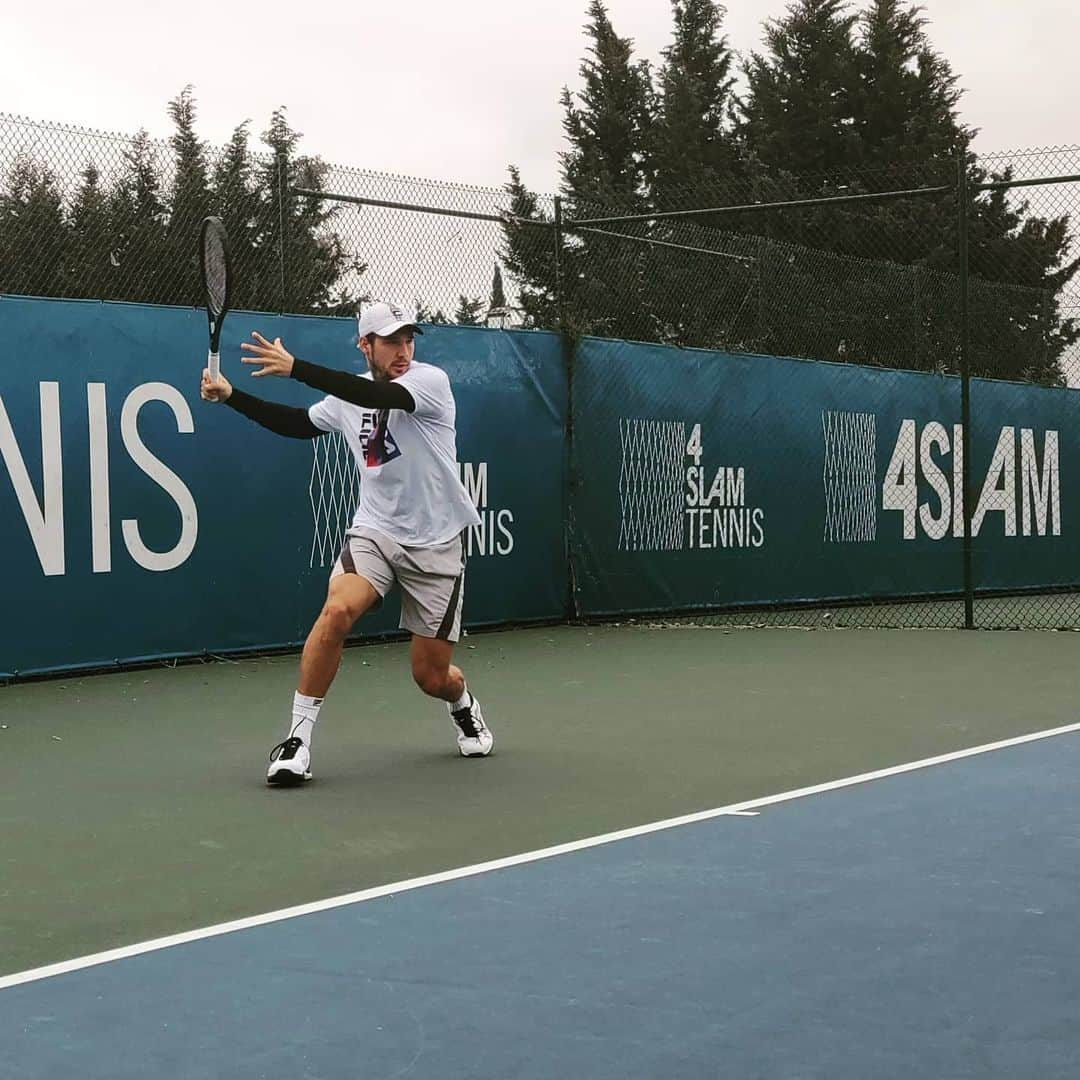 ドゥシャン・ラヨビッチさんのインスタグラム写真 - (ドゥシャン・ラヨビッチInstagram)「Week 3 #ThisIsTennis」12月14日 22時08分 - dutzee