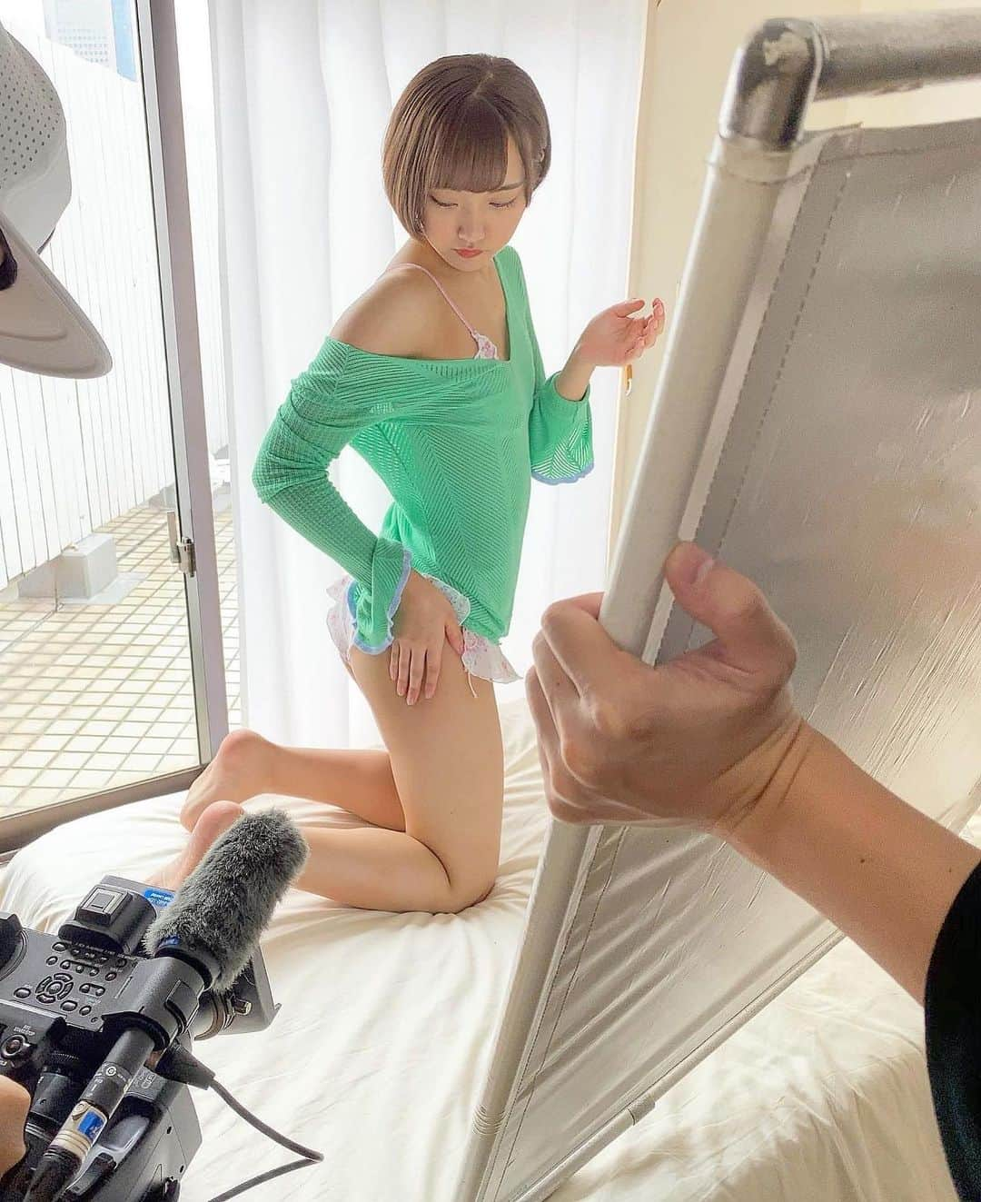 香月杏珠さんのインスタグラム写真 - (香月杏珠Instagram)「・ ・ ・ ・   #グラビア  #グラビアアイドル  #オフショット」12月14日 22時22分 - anjyu_neko