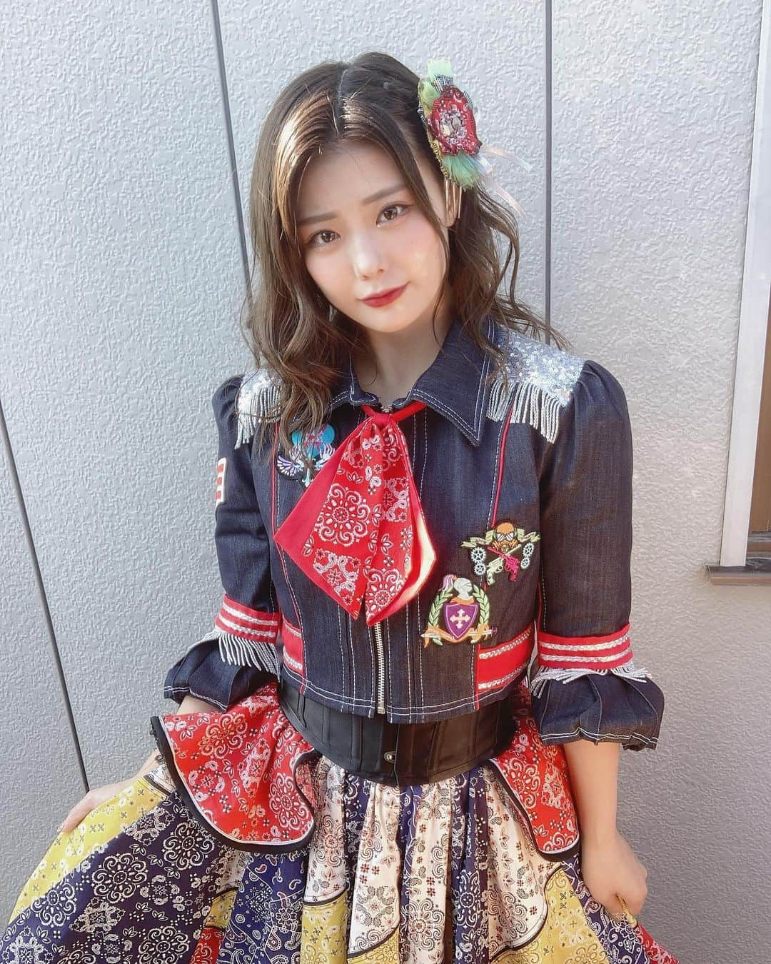 川村虹花さんのインスタグラム写真 - (川村虹花Instagram)「仮面女子新衣装❤❤ ワンマンライブで初披露でした！！ 今までのカッコイイ仮面女子とまた違って、めっちゃ可愛い感じに仕上げて下さりました🥺！ 一つ一つが手作りで、ほんとに感動。。😢 卒業まで沢山着たい！！ #仮面女子 #新衣装」12月14日 22時22分 - nanaka_kawamura